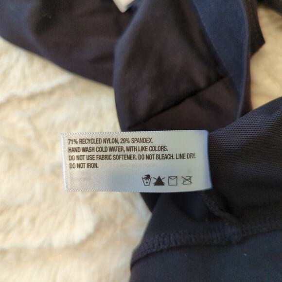 NWT Hanes High Cut Triangle Bra/Bralette, M - Picture 6 of 6